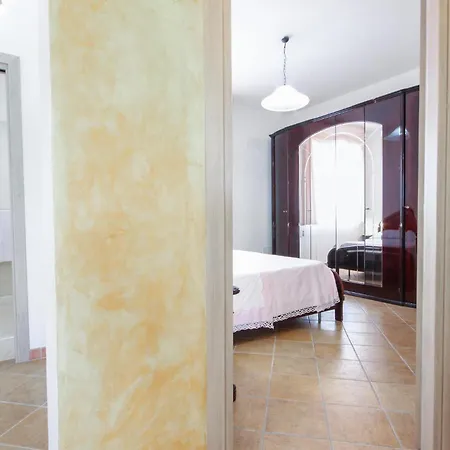 2 Bedroom Beautiful In Mercato Cilento San Mango